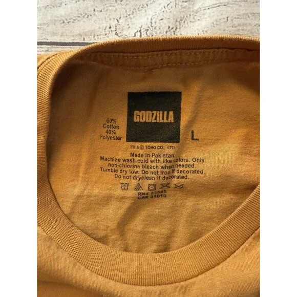 Godzilla in Japan Cherry Blossoms Mustard Yellow Graphics T-Shirt Sz Lg Japanese - Picture 4 of 5